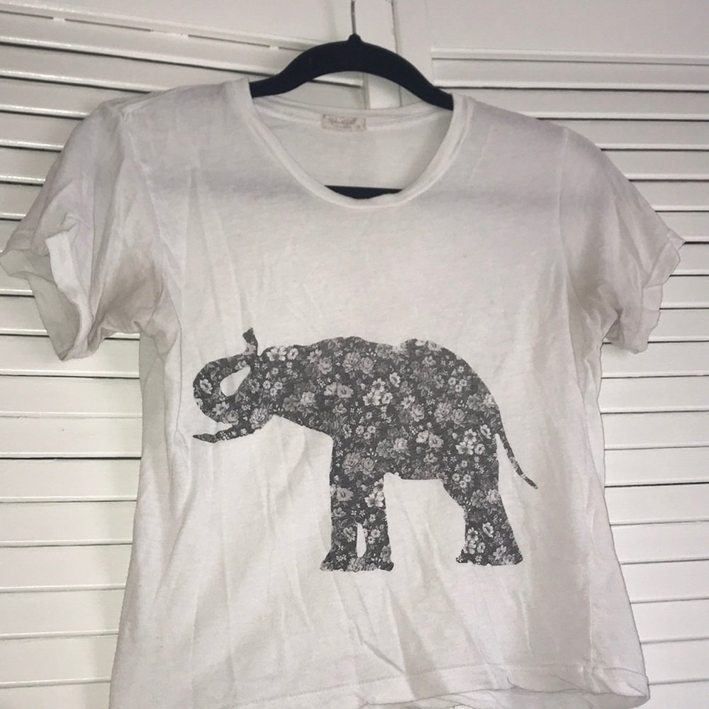 White elephant graphic tee